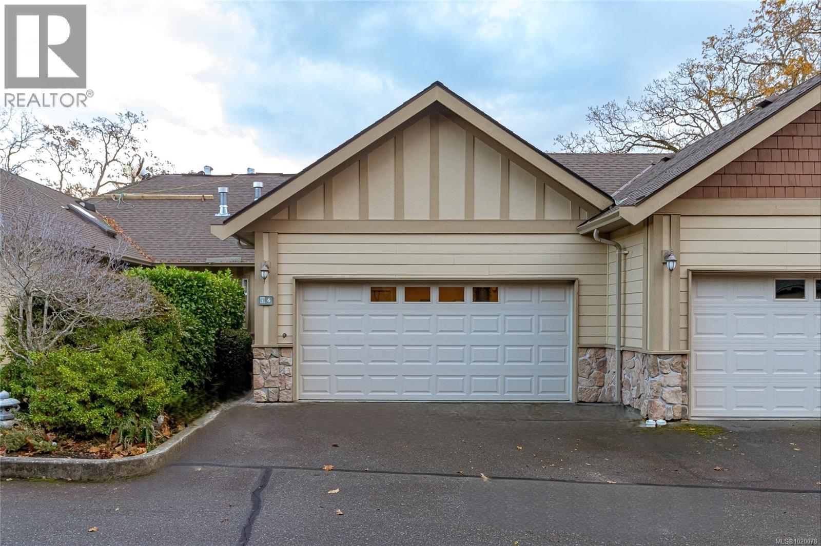 6 3281 Maplewood Rd, Saanich, British Columbia V8P 3M4 - Photo 32 - 1020078