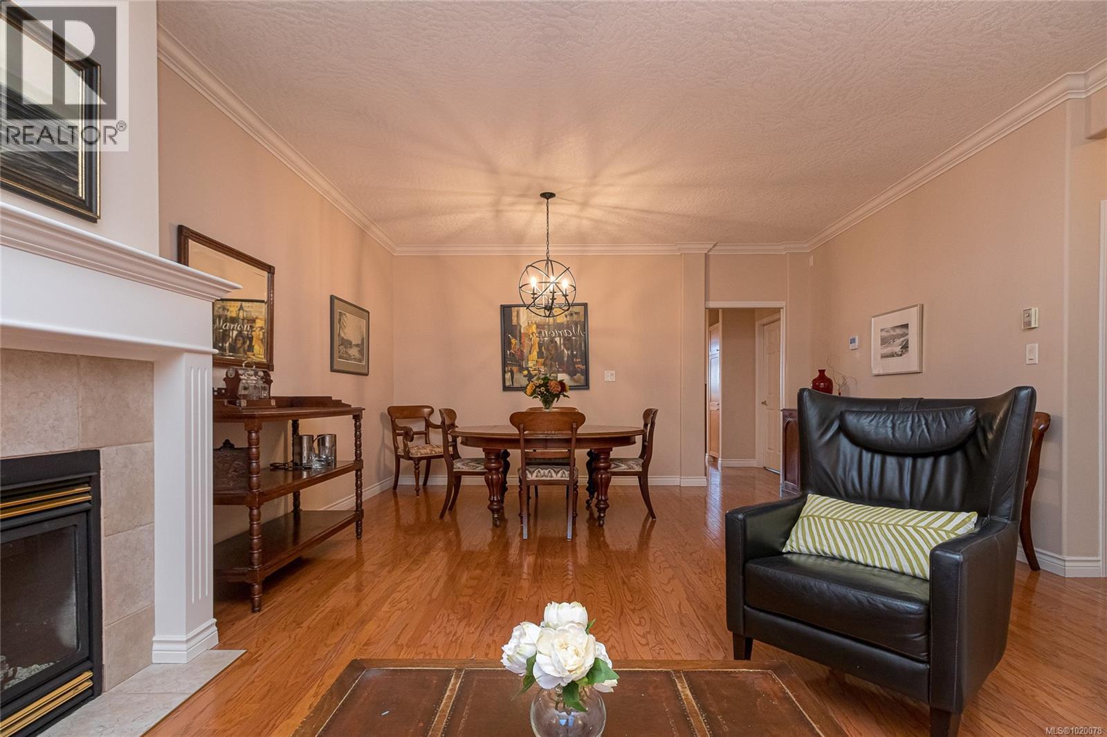 6 3281 Maplewood Rd, Saanich, British Columbia V8P 3M4 - Photo 6 - 1020078