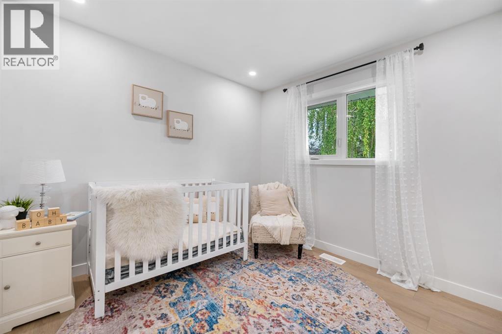 9519 2 Street Se, Calgary, Alberta  T2J 0V8 - Photo 21 - A2256591