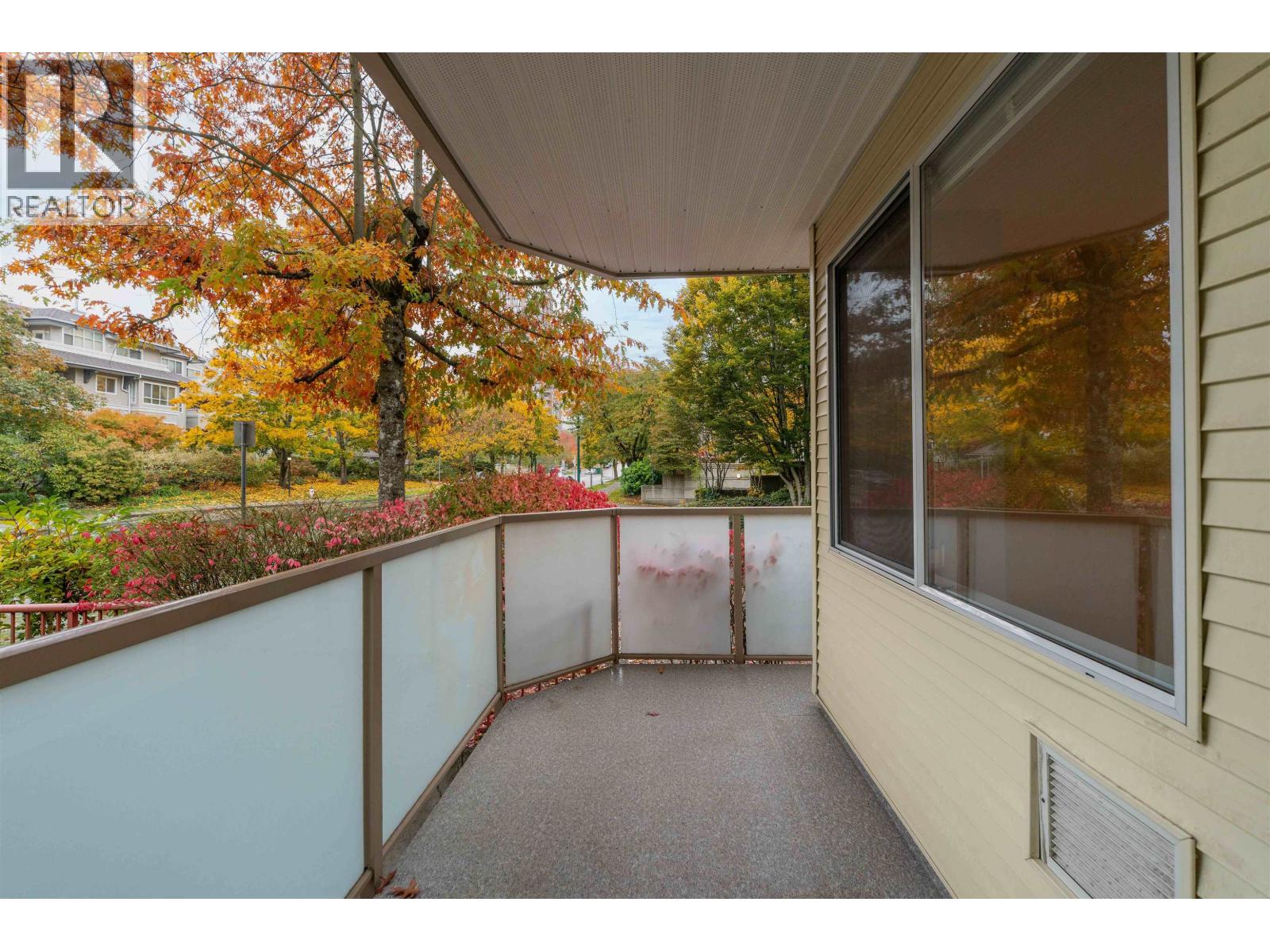 310 6742 Station Hill Court, Burnaby, British Columbia  V3N 4V2 - Photo 16 - R3063232