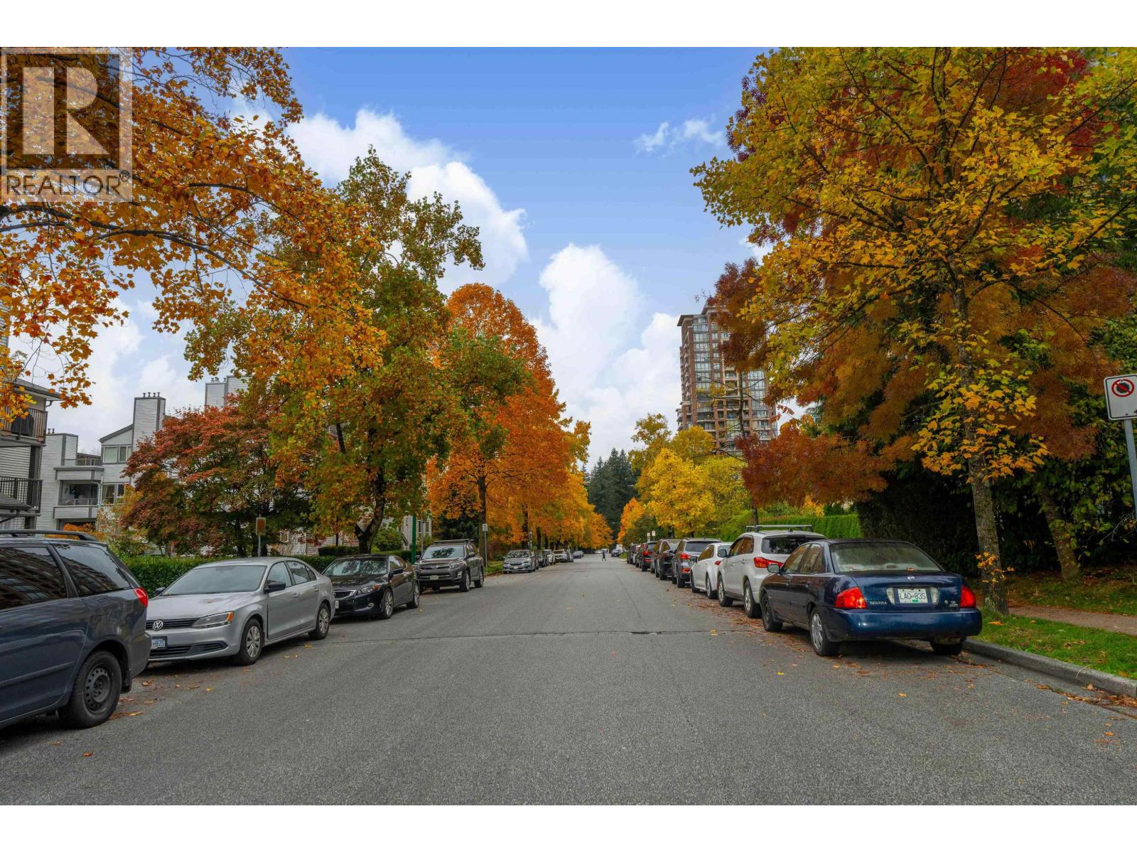 310 6742 Station Hill Court, Burnaby, British Columbia  V3N 4V2 - Photo 18 - R3063232