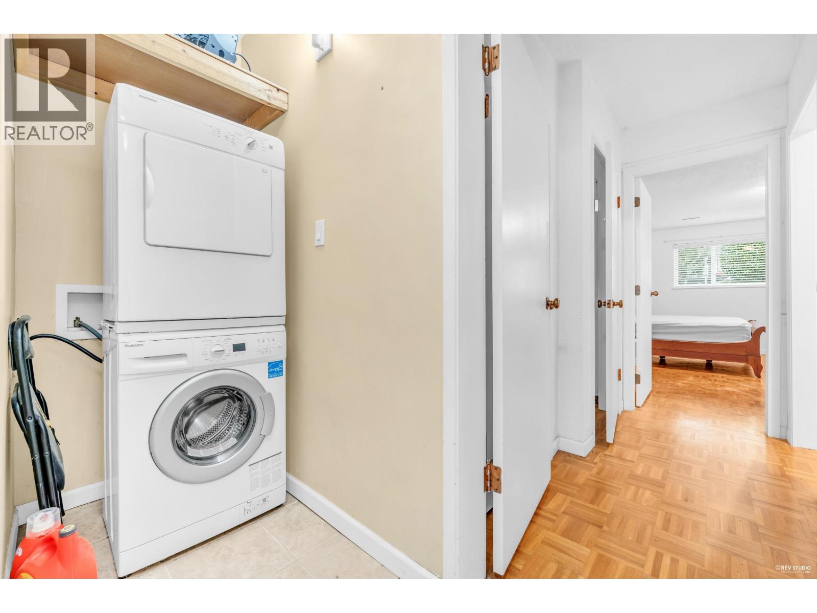 2056 W 29th Avenue, Vancouver, British Columbia  V6J 3A1 - Photo 13 - R3057375