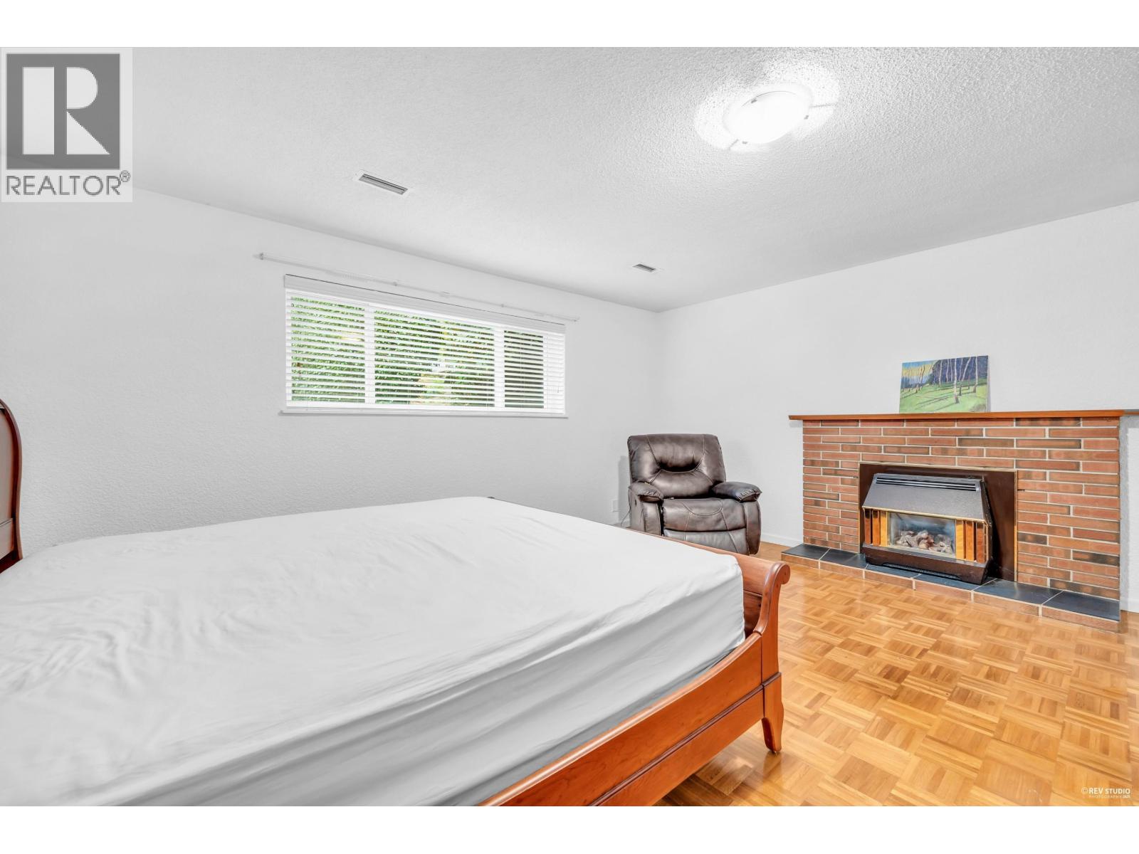 2056 W 29th Avenue, Vancouver, British Columbia  V6J 3A1 - Photo 22 - R3057375