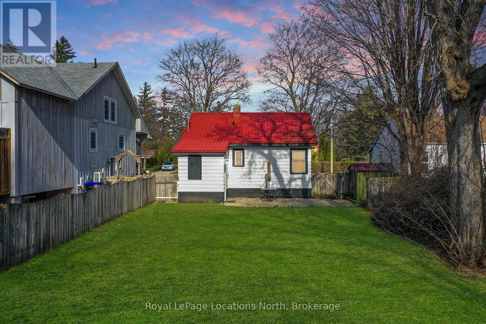 452 Hurontario Street, Collingwood, Ontario  L9Y 2M9 - Photo 4 - S12526470