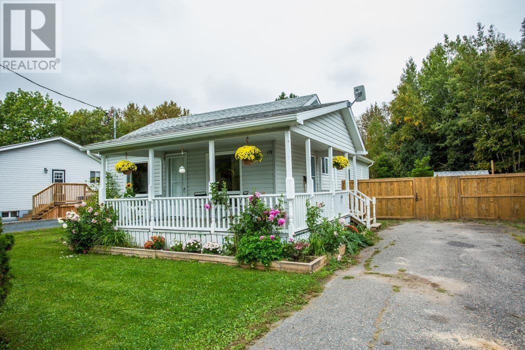 18 Tarbutt ST, Bruce Mines, Ontario