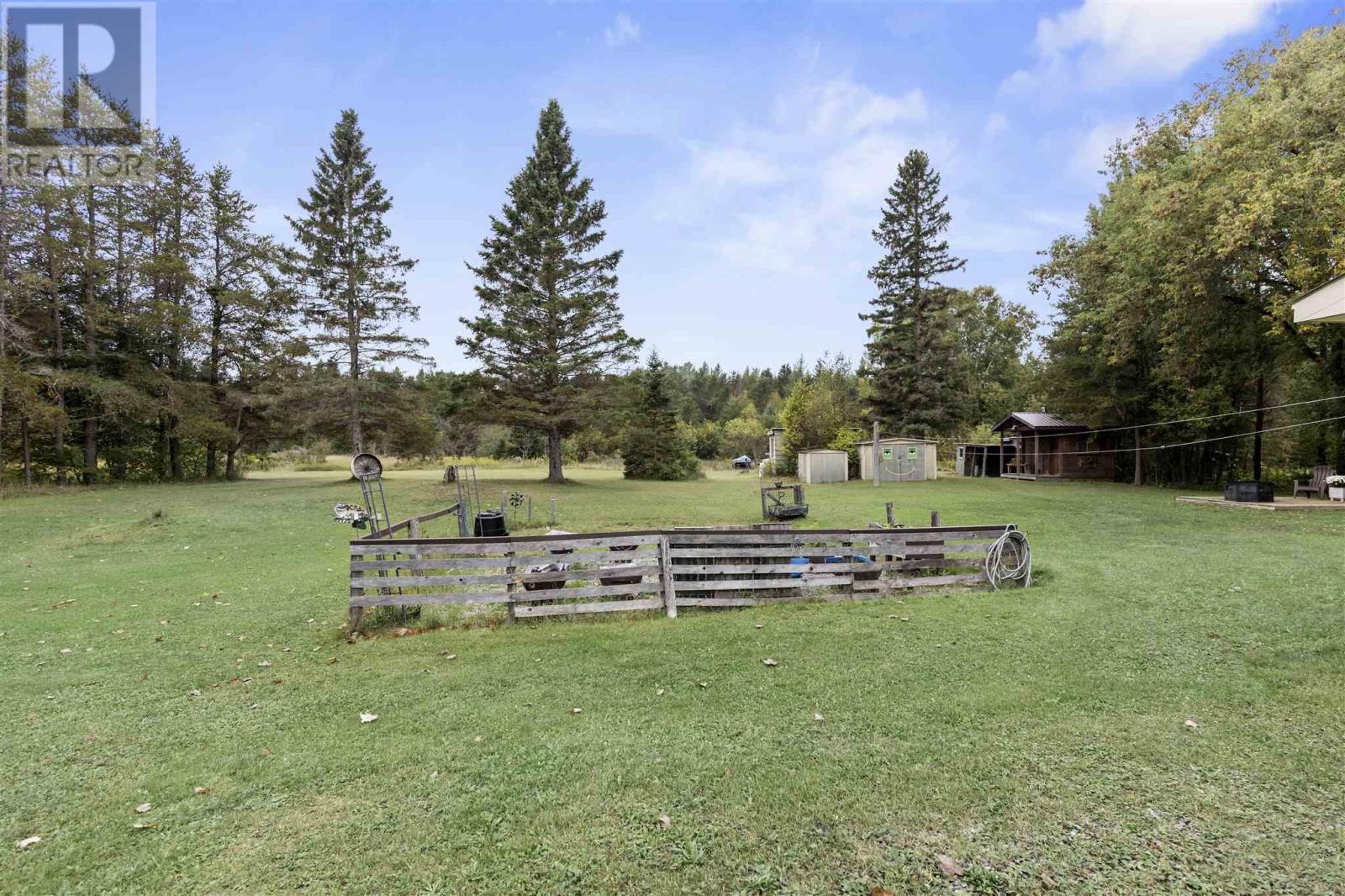 1180 Highway 552 W, Goulais River, Ontario P0S 1E0 - Photo 29 - SM252781