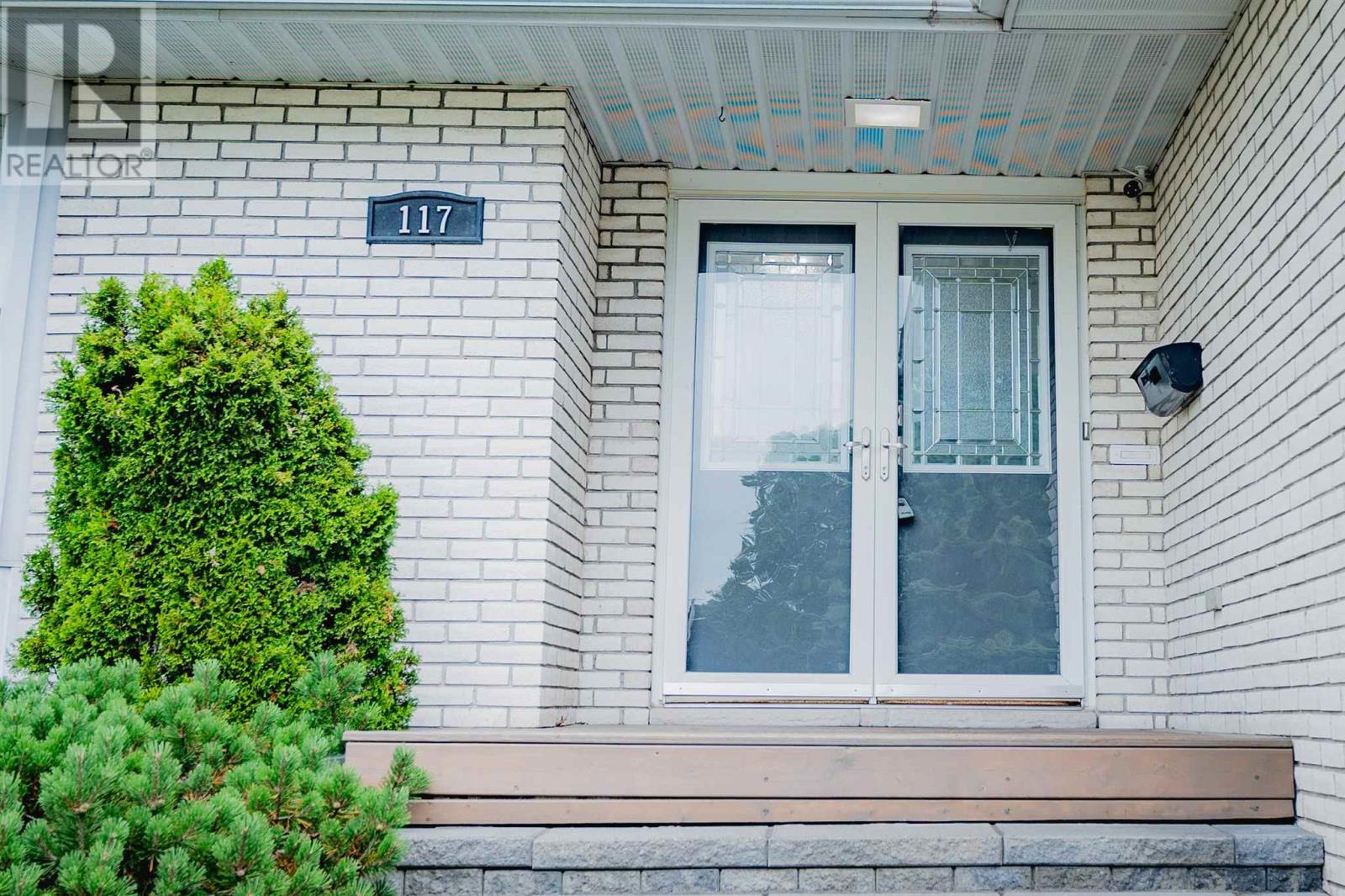 117 Plaintree Dr, Sault Ste. Marie, Ontario  P6B 5G9 - Photo 3 - SM252807