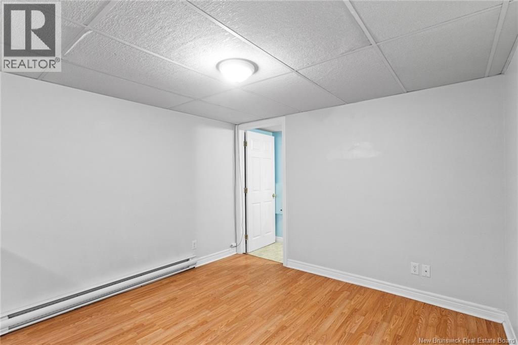 638 Kings College Road, Fredericton, New Brunswick  E3B 2G8 - Photo 28 - NB129800