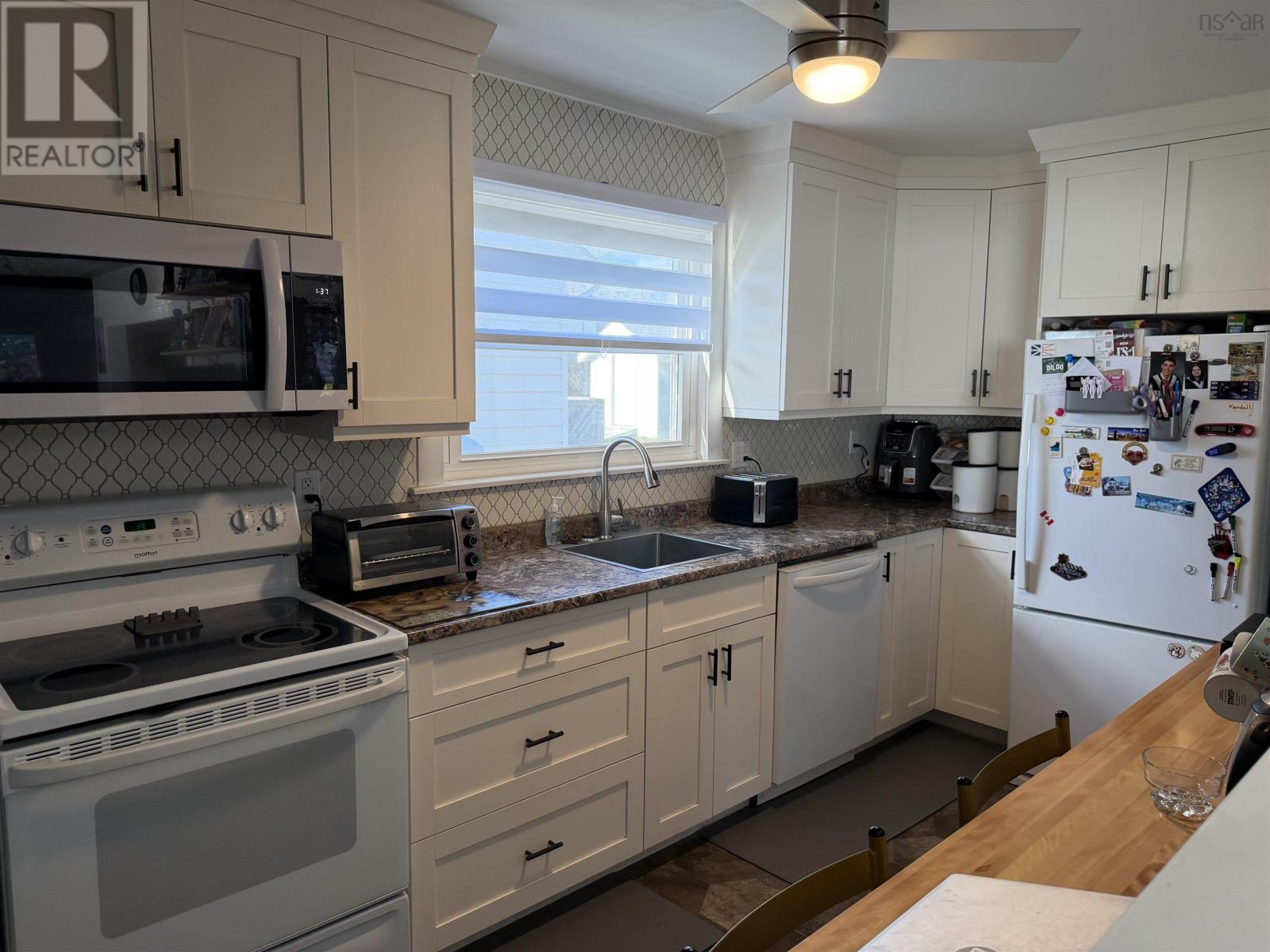 365 Bennett Street, New Glasgow, Nova Scotia  B2H 1X3 - Photo 6 - 202527569