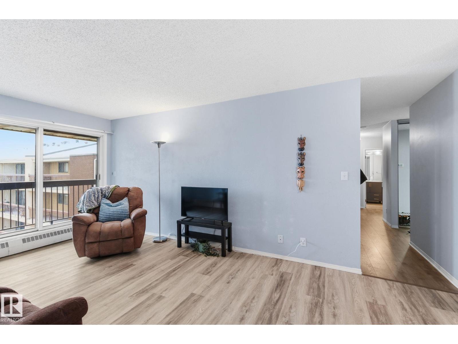 #408 10511 19 Av Nw, Edmonton, Alberta  T6J 5S8 - Photo 10 - E4465239