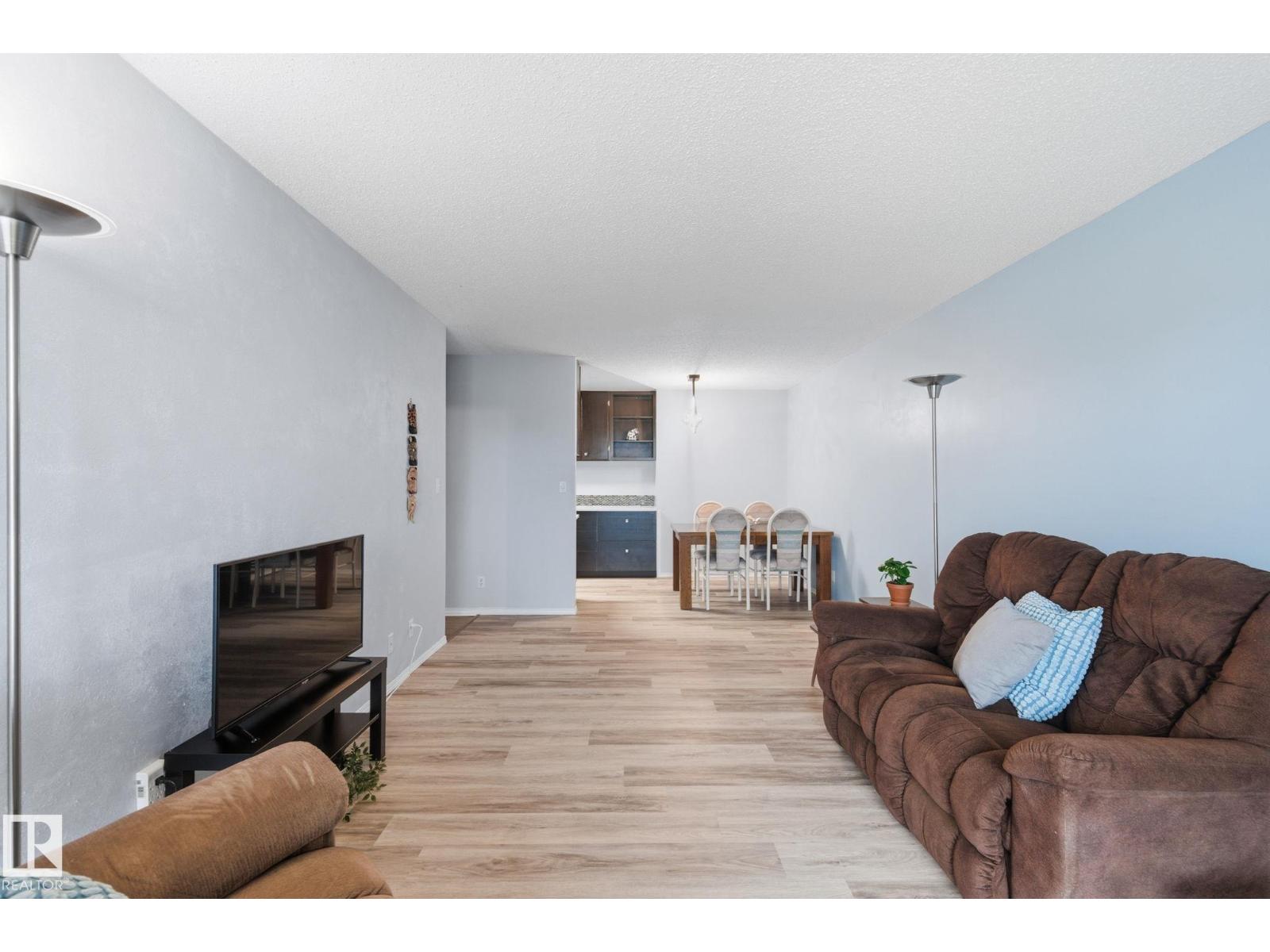 #408 10511 19 Av Nw, Edmonton, Alberta  T6J 5S8 - Photo 11 - E4465239