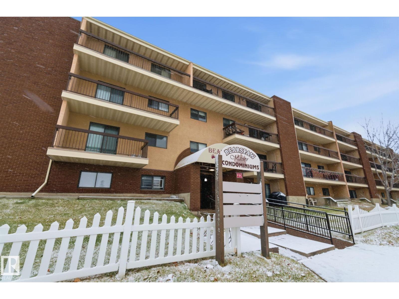 #408 10511 19 Av Nw, Edmonton, Alberta  T6J 5S8 - Photo 3 - E4465239