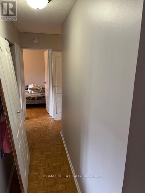 101 - 2044 Arrowsmith Drive, Ottawa, Ontario  K1J 7V8 - Photo 8 - X12526460