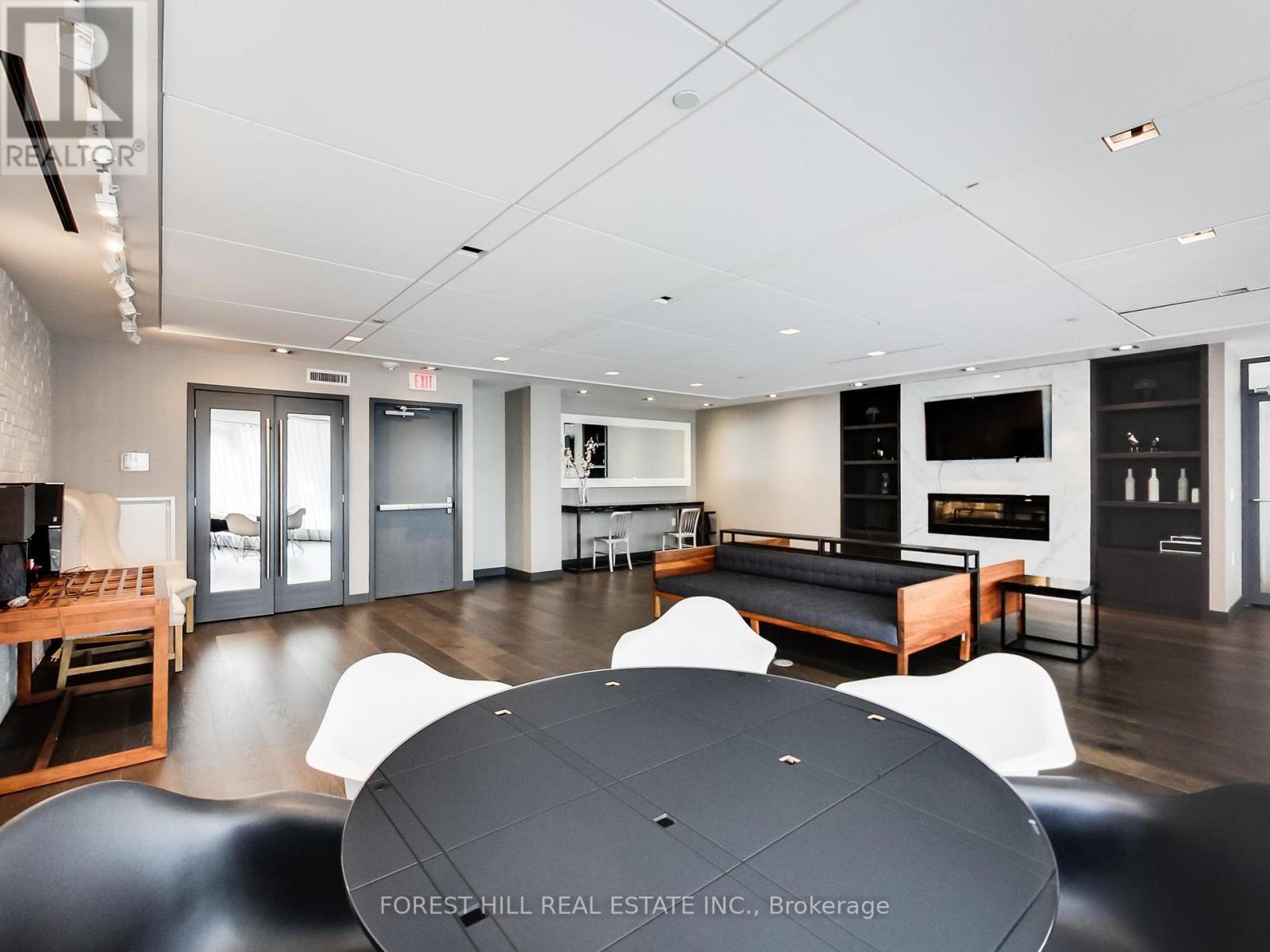 2301 - 210 Simcoe Street, Toronto, Ontario  M5T 0A9 - Photo 23 - C12526438