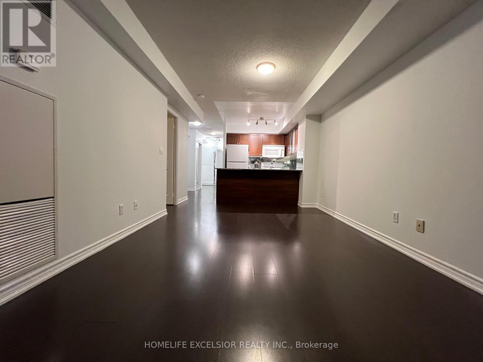 2011 - 761 Bay Street, Toronto, Ontario  M5G 2R2 - Photo 14 - C12526440