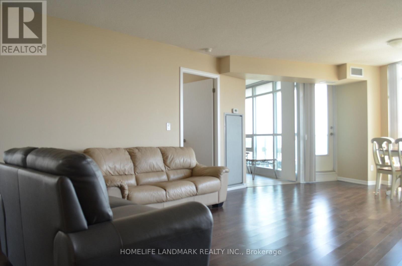 1704 - 215 Fort York Boulevard, Toronto, Ontario  M5V 4A2 - Photo 9 - C12526446