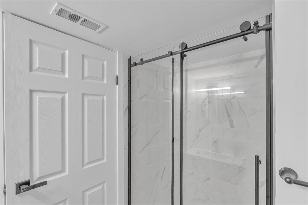 557 Ashworth Street, Winnipeg, Manitoba  R2N 3J6 - Photo 32 - 202528158