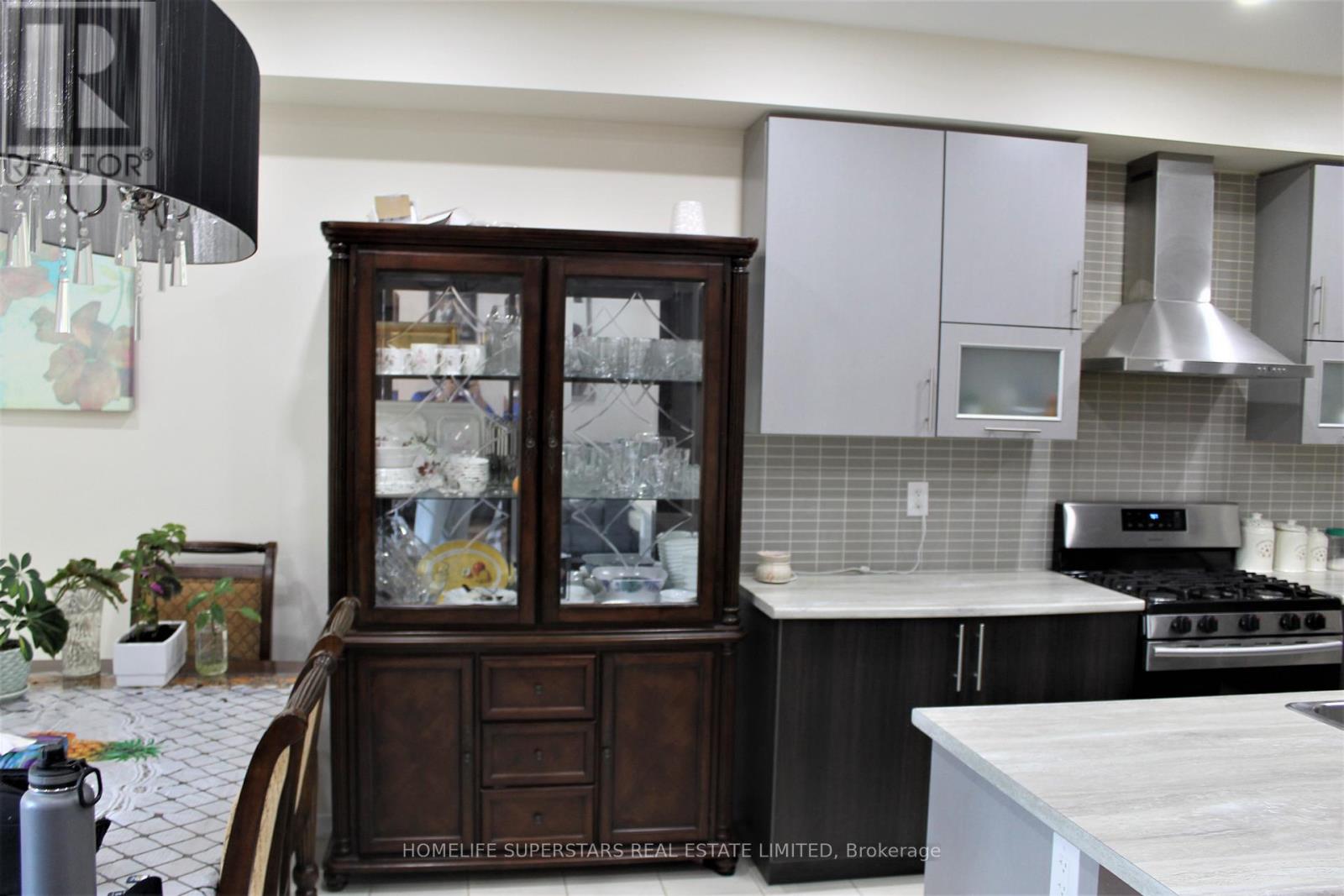 21 Iguana Trail, Brampton, Ontario  L7A 4N2 - Photo 13 - W12526468