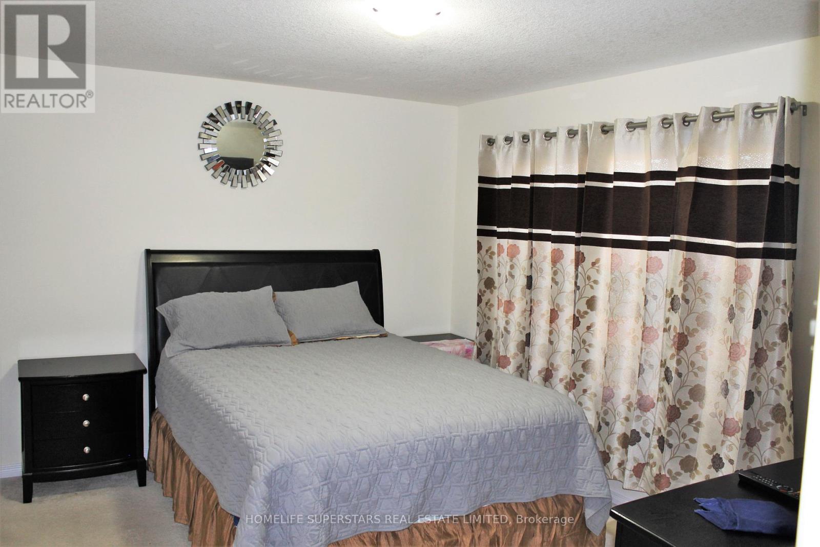 21 Iguana Trail, Brampton, Ontario  L7A 4N2 - Photo 6 - W12526468