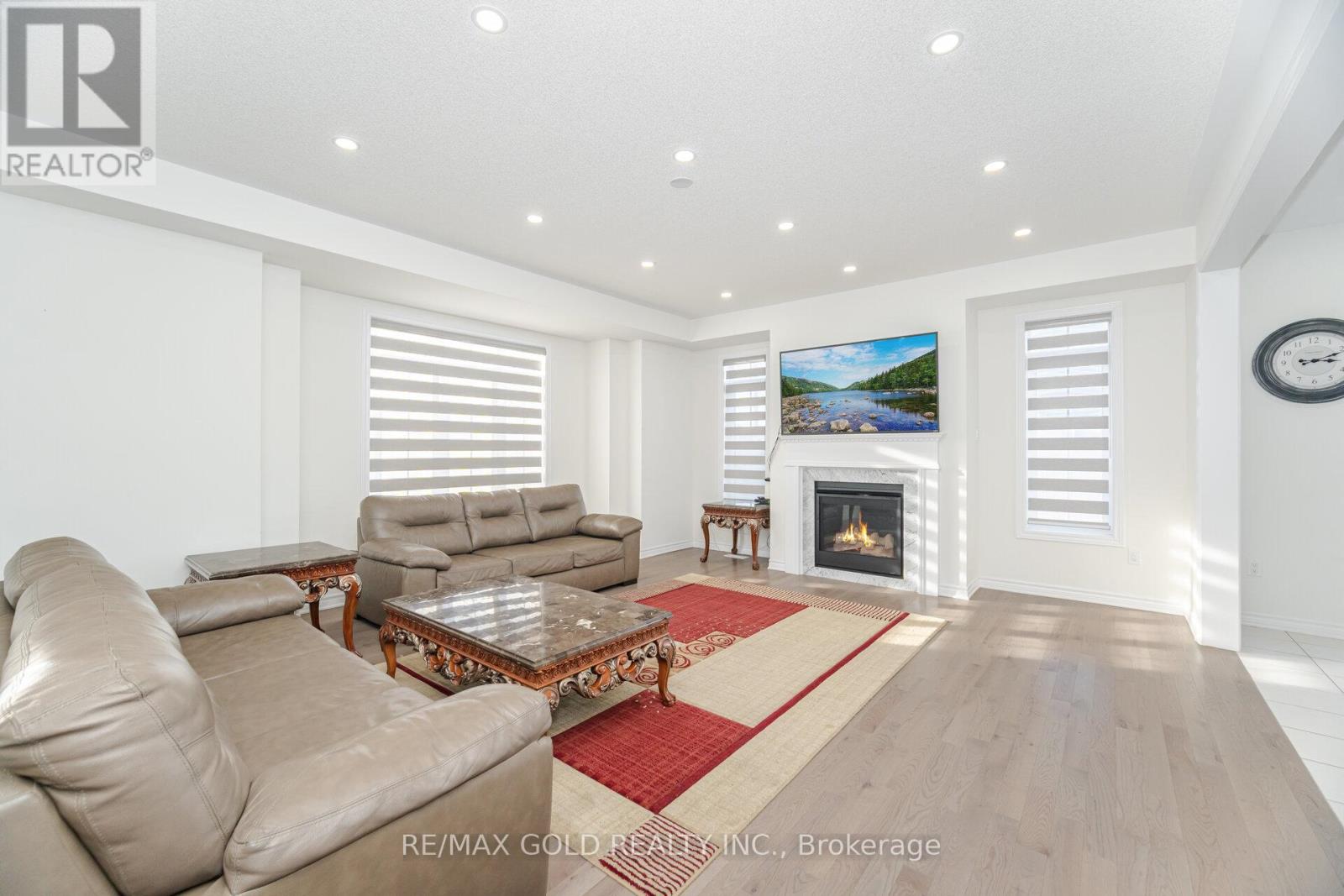 2 Madawaska Road, Caledon, Ontario  L7C 4J8 - Photo 12 - W12522608