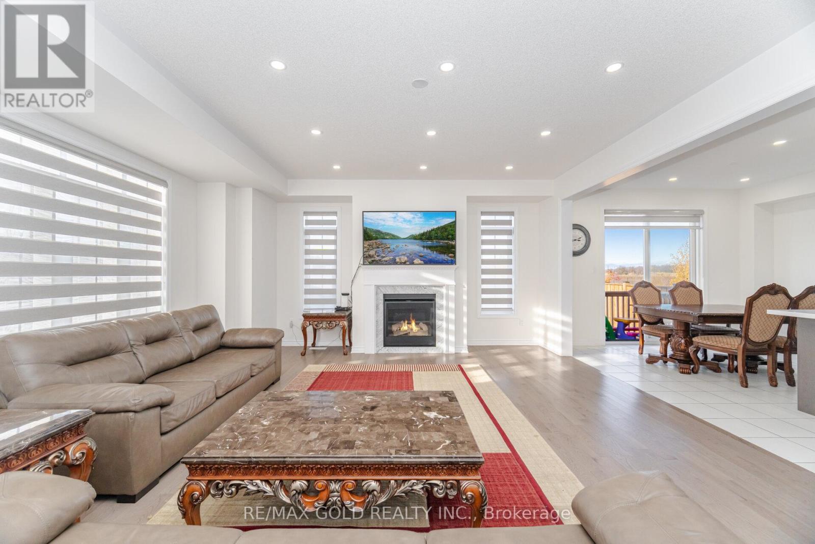 2 Madawaska Road, Caledon, Ontario  L7C 4J8 - Photo 11 - W12522608