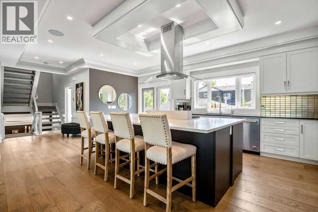 68 White Oak Crescent Sw, Calgary, Alberta  T3C 3J8 - Photo 14 - A2264420