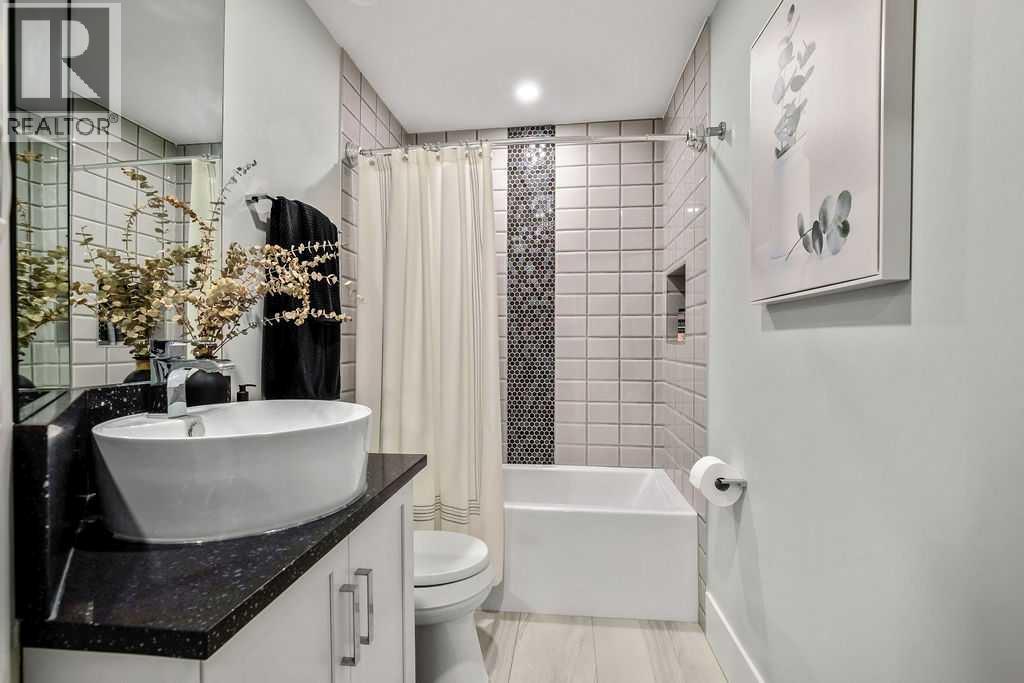 68 White Oak Crescent Sw, Calgary, Alberta  T3C 3J8 - Photo 34 - A2264420