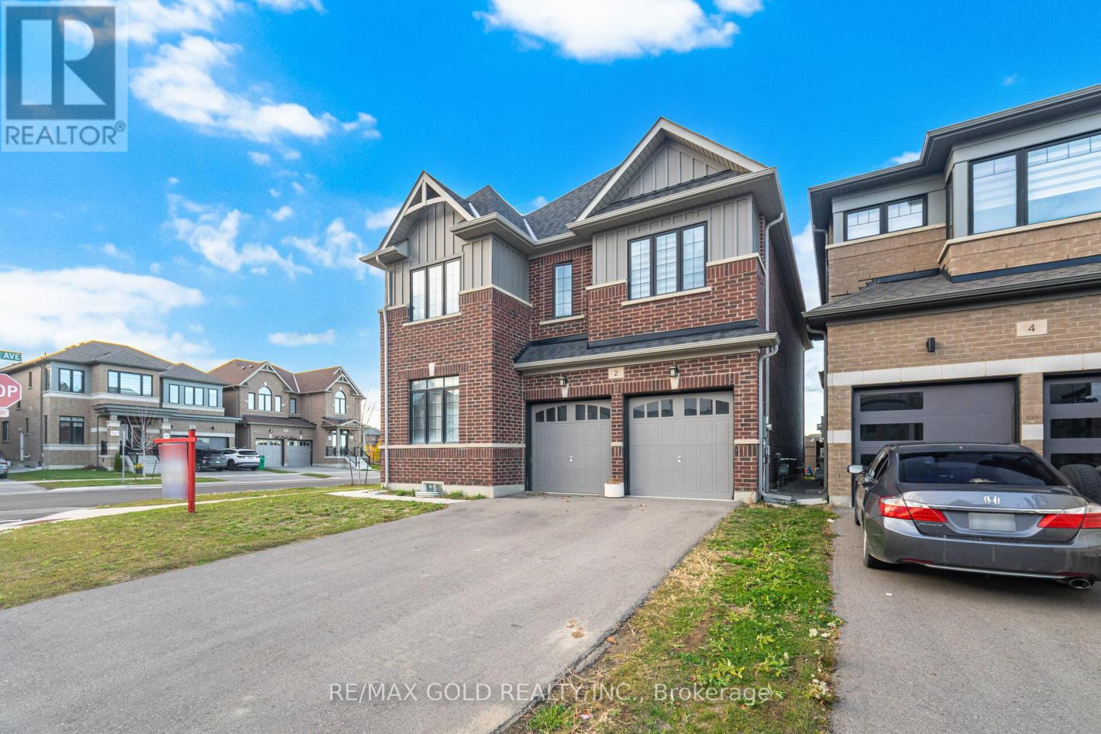 2 Madawaska Road, Caledon, Ontario  L7C 4J8 - Photo 4 - W12522608