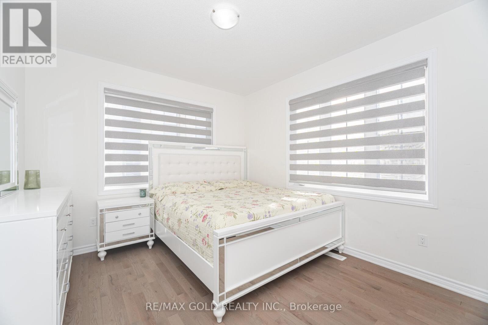 2 Madawaska Road, Caledon, Ontario  L7C 4J8 - Photo 40 - W12522608