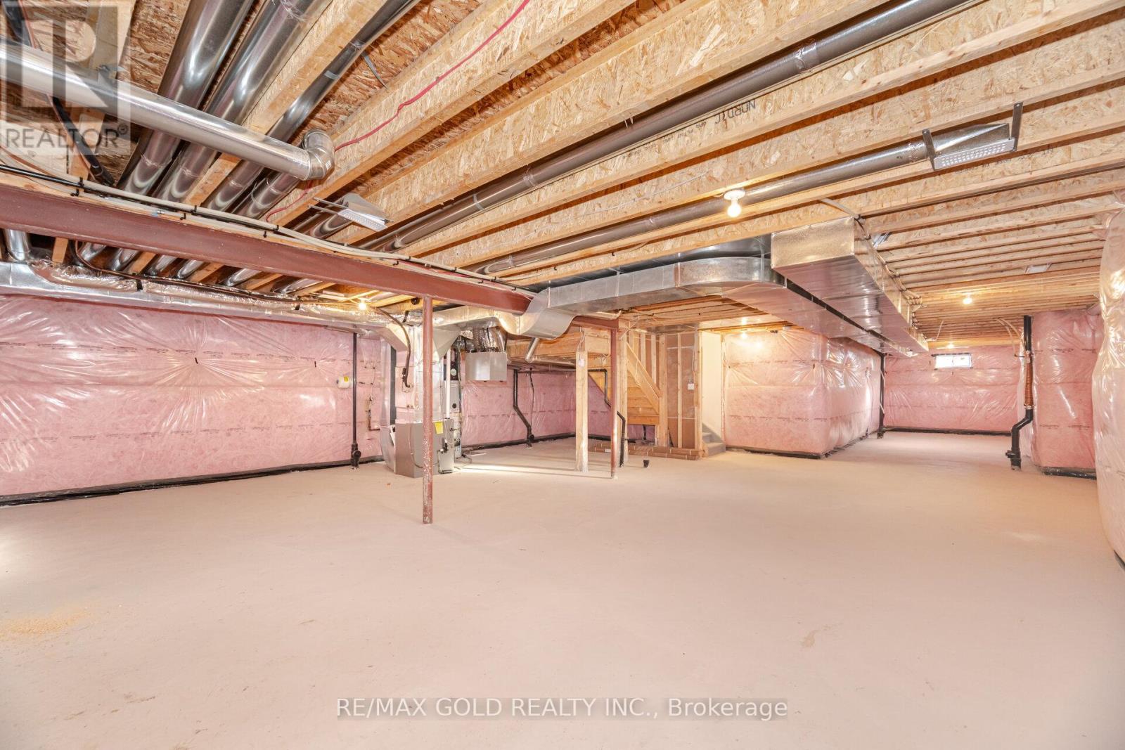 2 Madawaska Road, Caledon, Ontario  L7C 4J8 - Photo 45 - W12522608