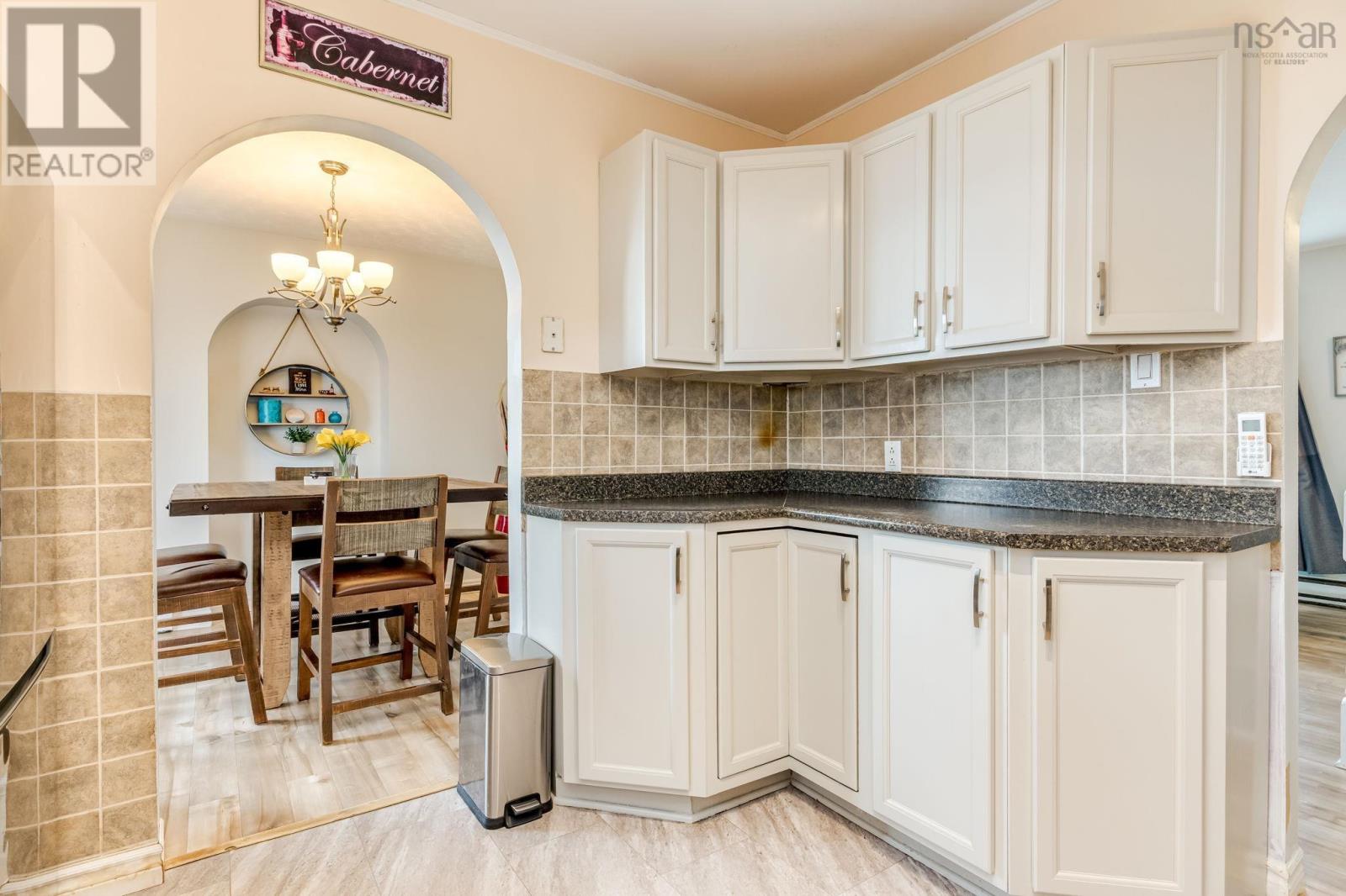 21 Wamphray Crescent, Dartmouth, Nova Scotia  B2W 5B4 - Photo 12 - 202527384