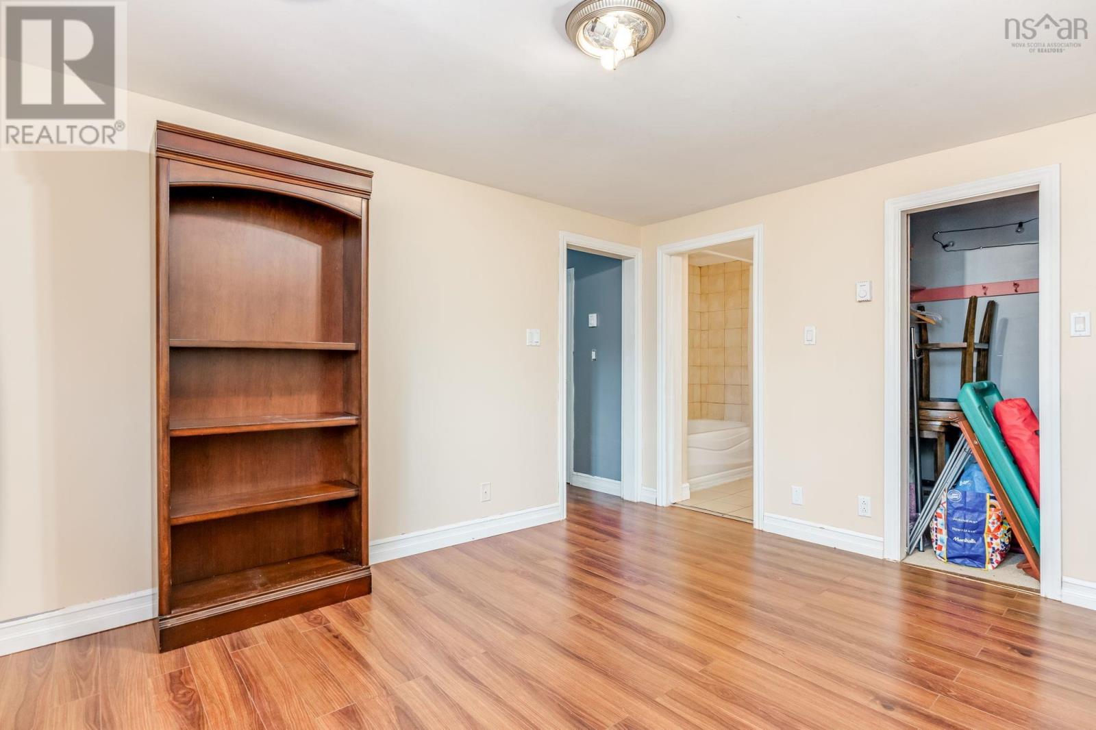 21 Wamphray Crescent, Dartmouth, Nova Scotia  B2W 5B4 - Photo 33 - 202527384