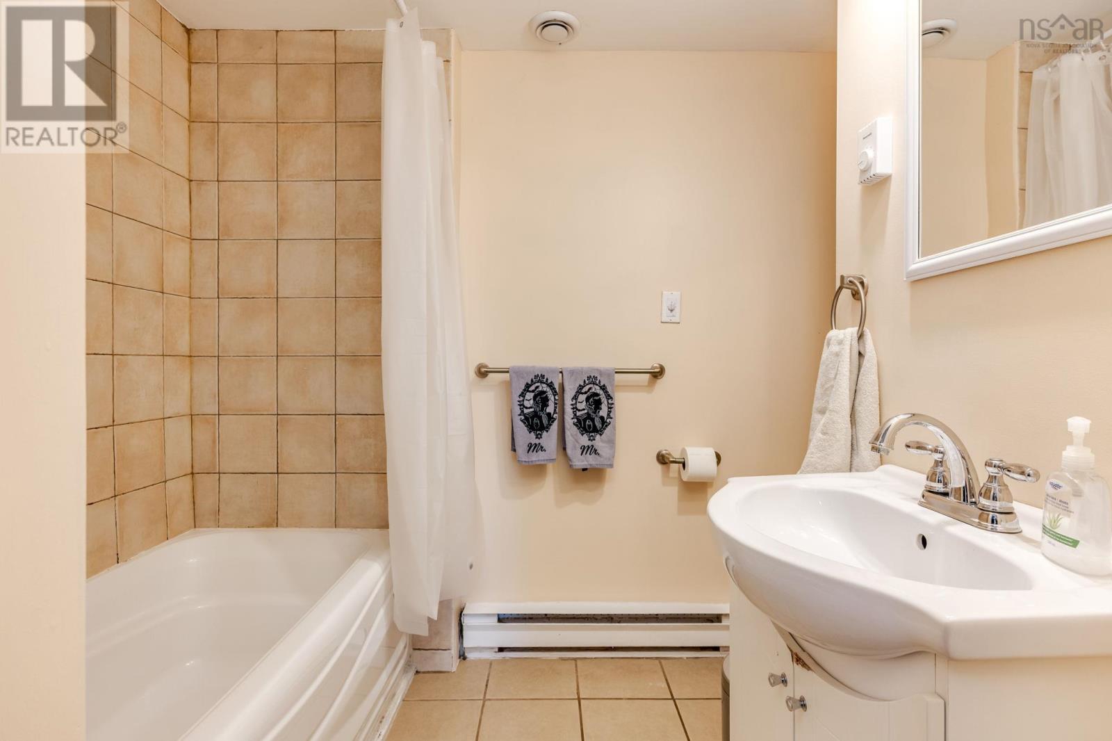 21 Wamphray Crescent, Dartmouth, Nova Scotia  B2W 5B4 - Photo 34 - 202527384