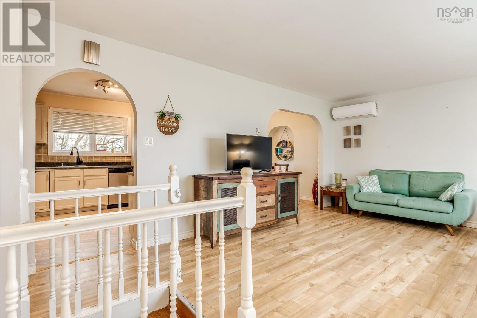 21 Wamphray Crescent, Dartmouth, Nova Scotia  B2W 5B4 - Photo 4 - 202527384