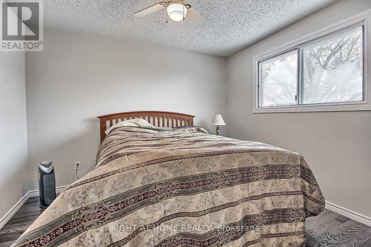 269 Manchester Drive, Newmarket, Ontario  L3Y 6J4 - Photo 12 - N12526482