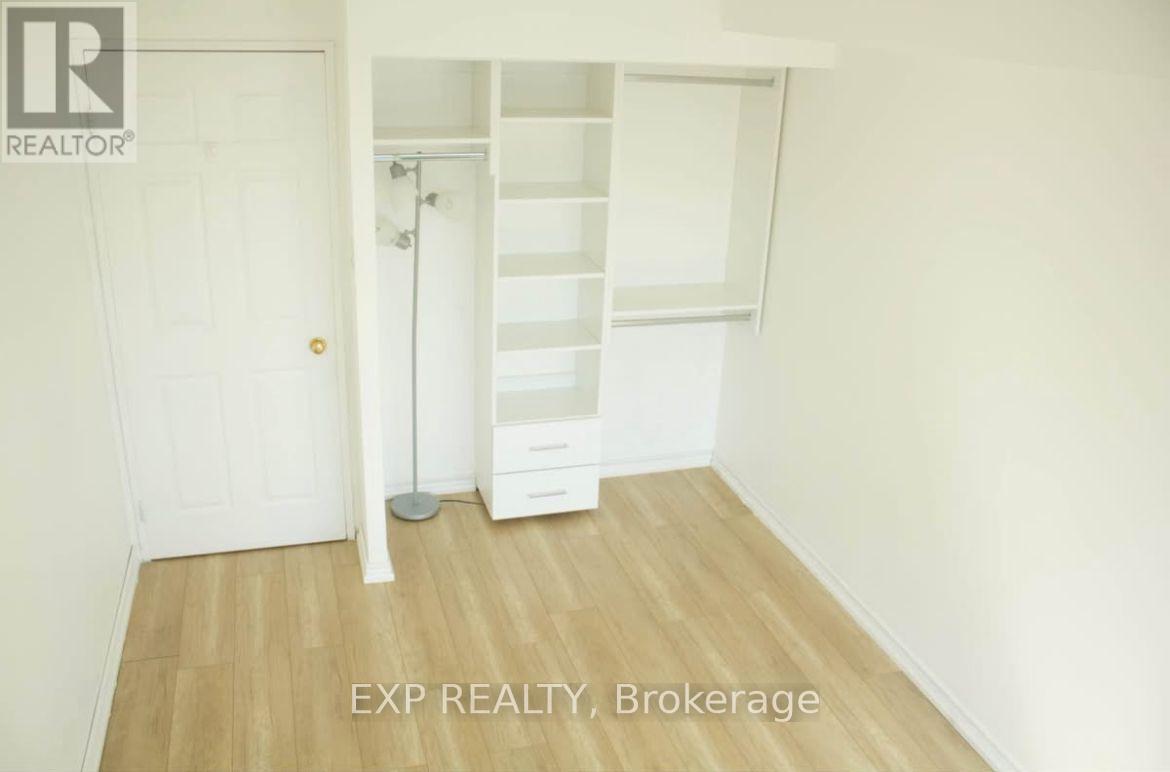 1003 - 55 Elm Drive W, Mississauga, Ontario  L5B 3Z3 - Photo 13 - W12526474