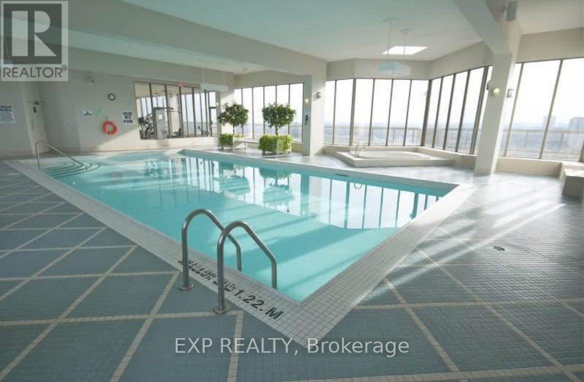 1003 - 55 Elm Drive W, Mississauga, Ontario  L5B 3Z3 - Photo 7 - W12526474