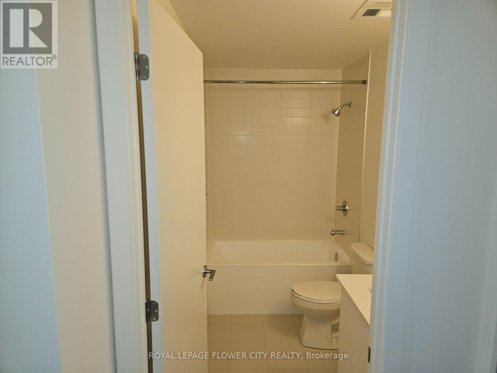 1008 - 3071 Trafalgar Road, Oakville, Ontario  L6H 8C6 - Photo 16 - W12526476