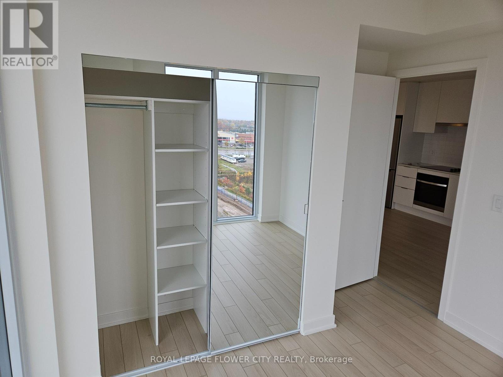 1008 - 3071 Trafalgar Road, Oakville, Ontario  L6H 8C6 - Photo 22 - W12526476