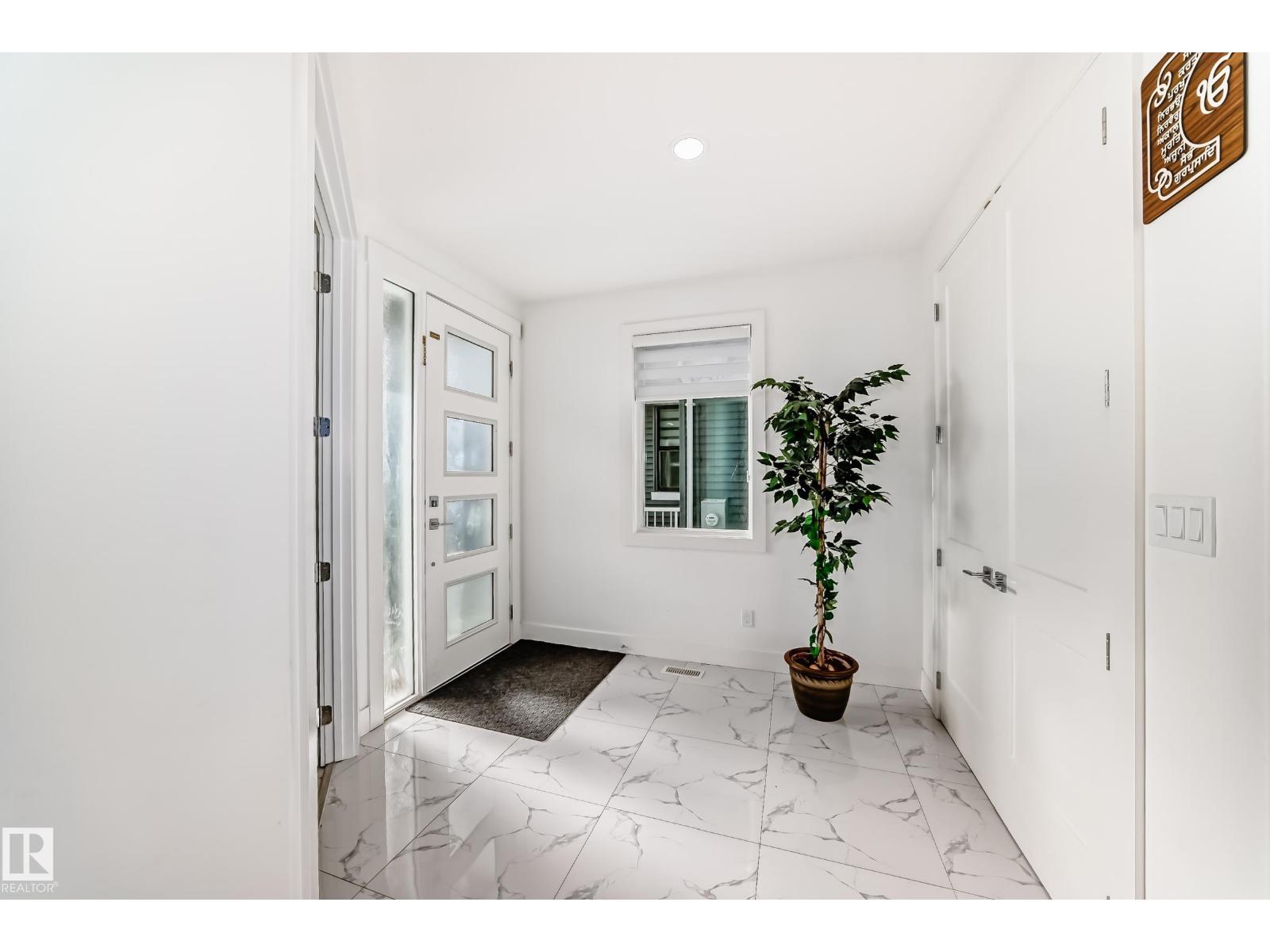 5518 30 Av, Beaumont, Alberta  T4X 2B4 - Photo 5 - E4465241