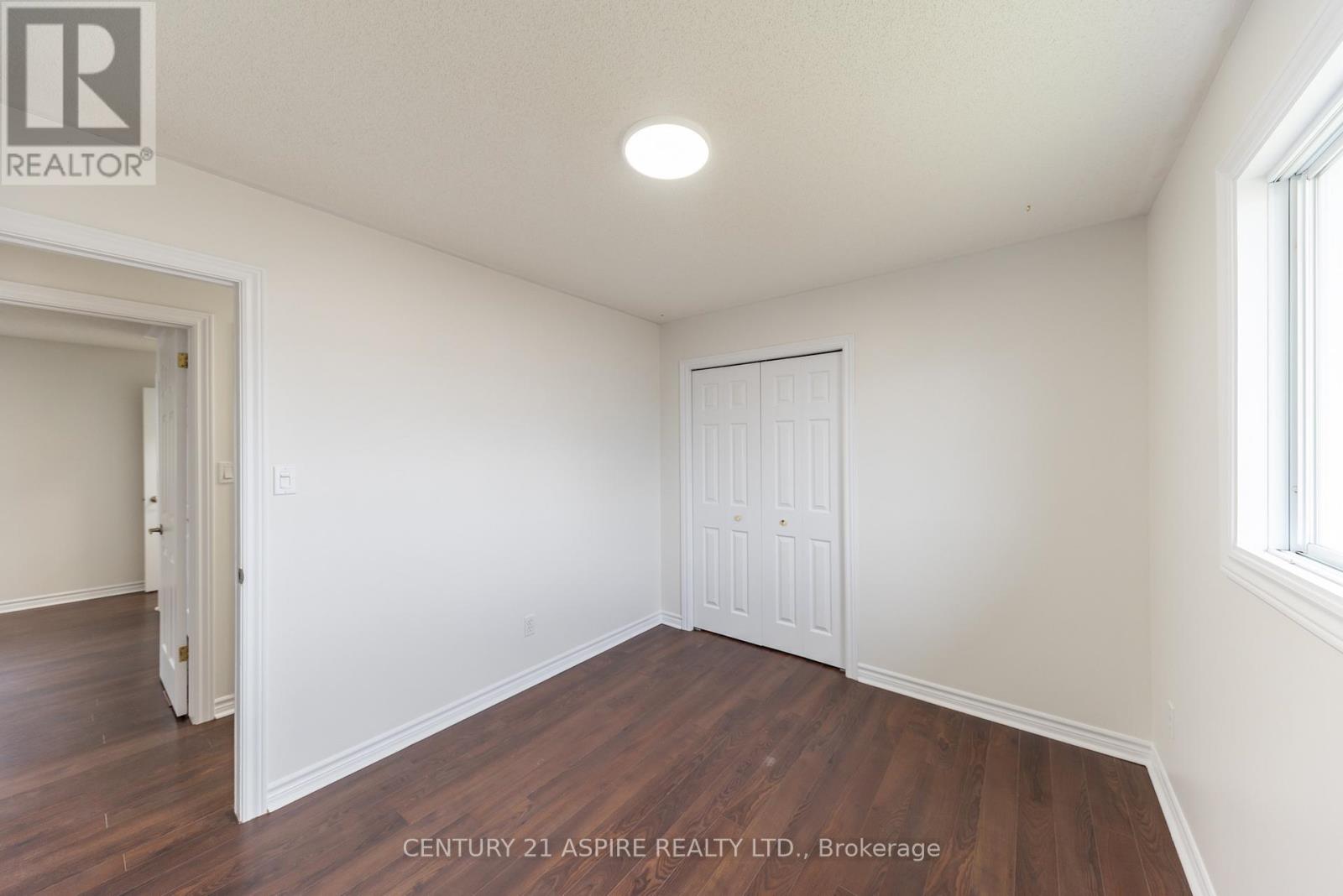 20 Briarwood Drive, Petawawa, Ontario K8H 3N8 - Photo 18 - X12526492