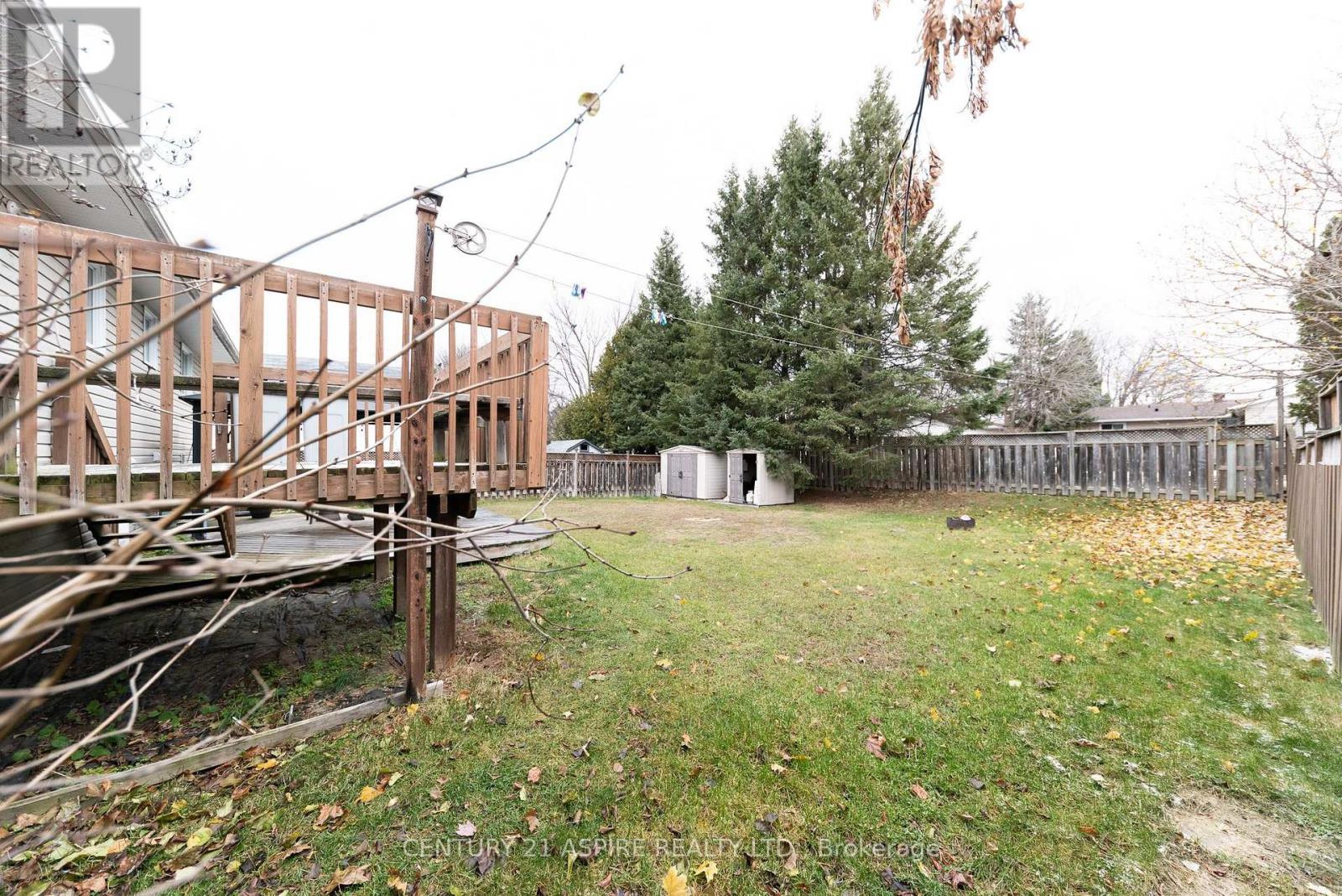 20 Briarwood Drive, Petawawa, Ontario K8H 3N8 - Photo 4 - X12526492