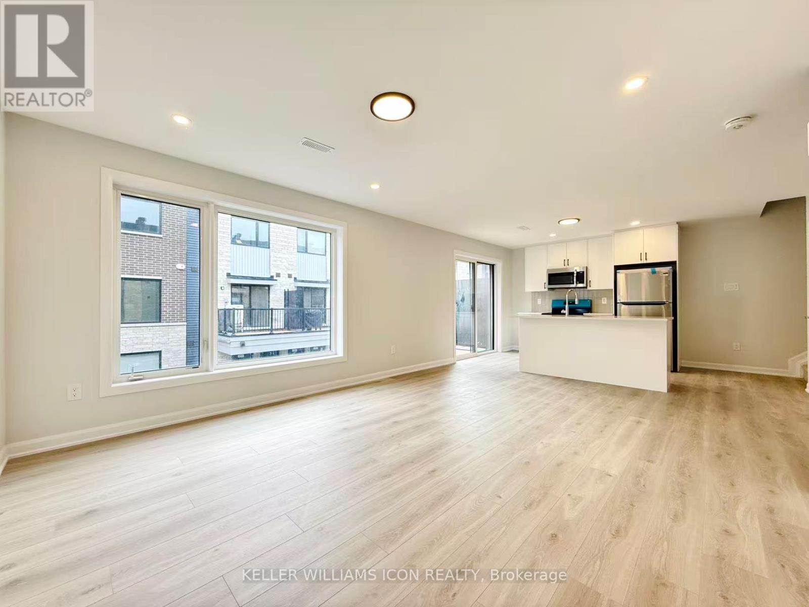 # 19 - 701 Glenroy Gilbert Drive, Ottawa, Ontario  K2J 7N8 - Photo 10 - X12526490