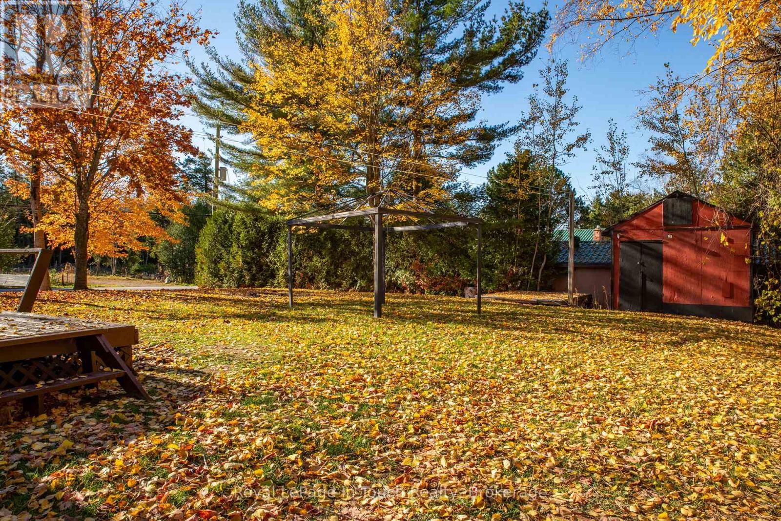 2 Coppercliff Crescent, Tiny, Ontario L9M 0C4 - Photo 7 - S12526494