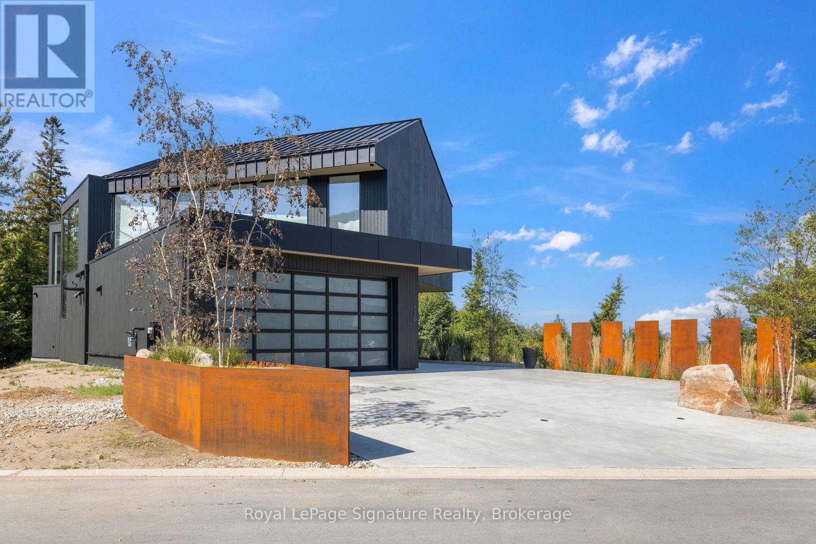 120 SEBASTIAN STREET, Blue Mountains, Ontario