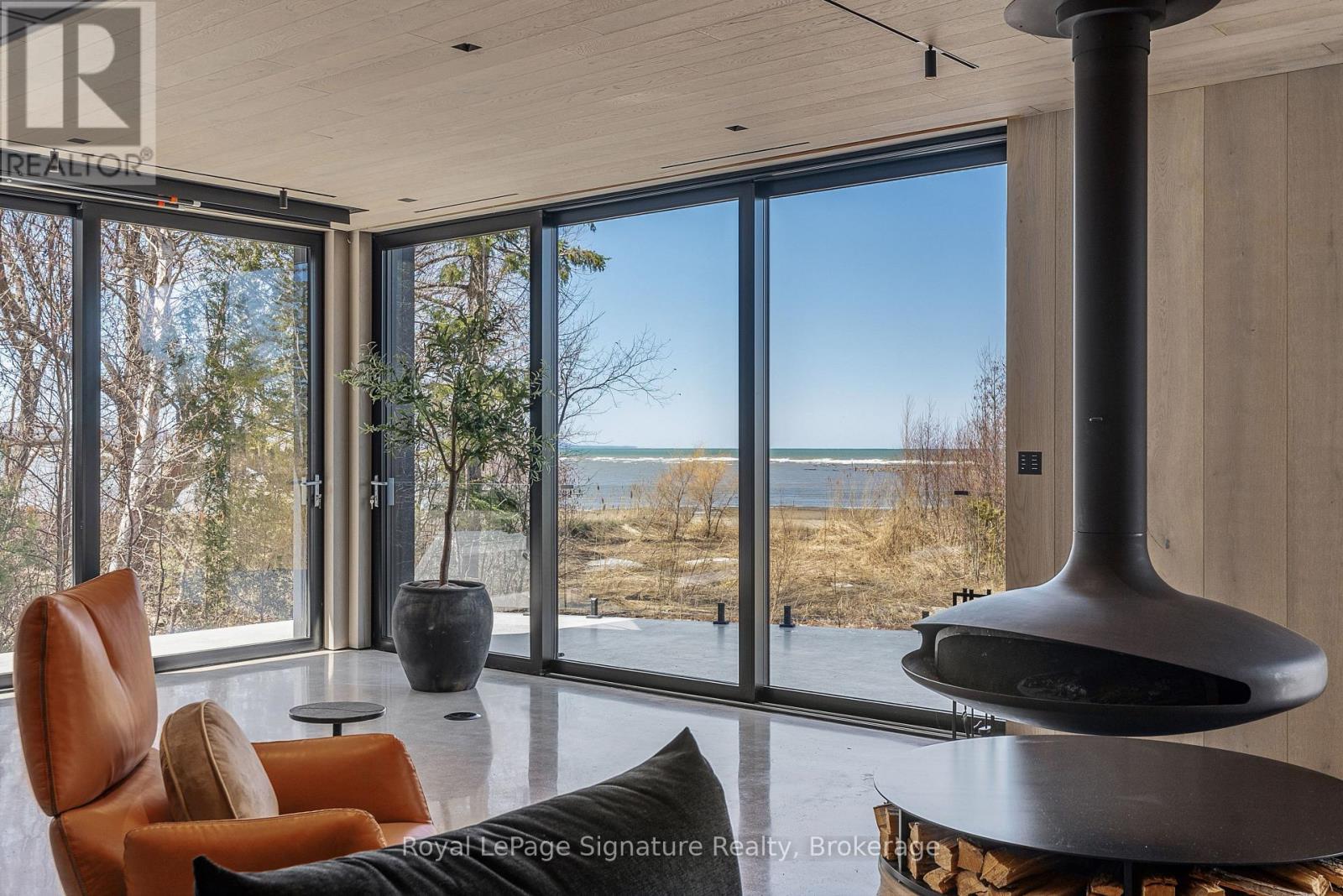 120 Sebastian Street, Blue Mountains, Ontario N0H 1J0 - Photo 11 - X12526496