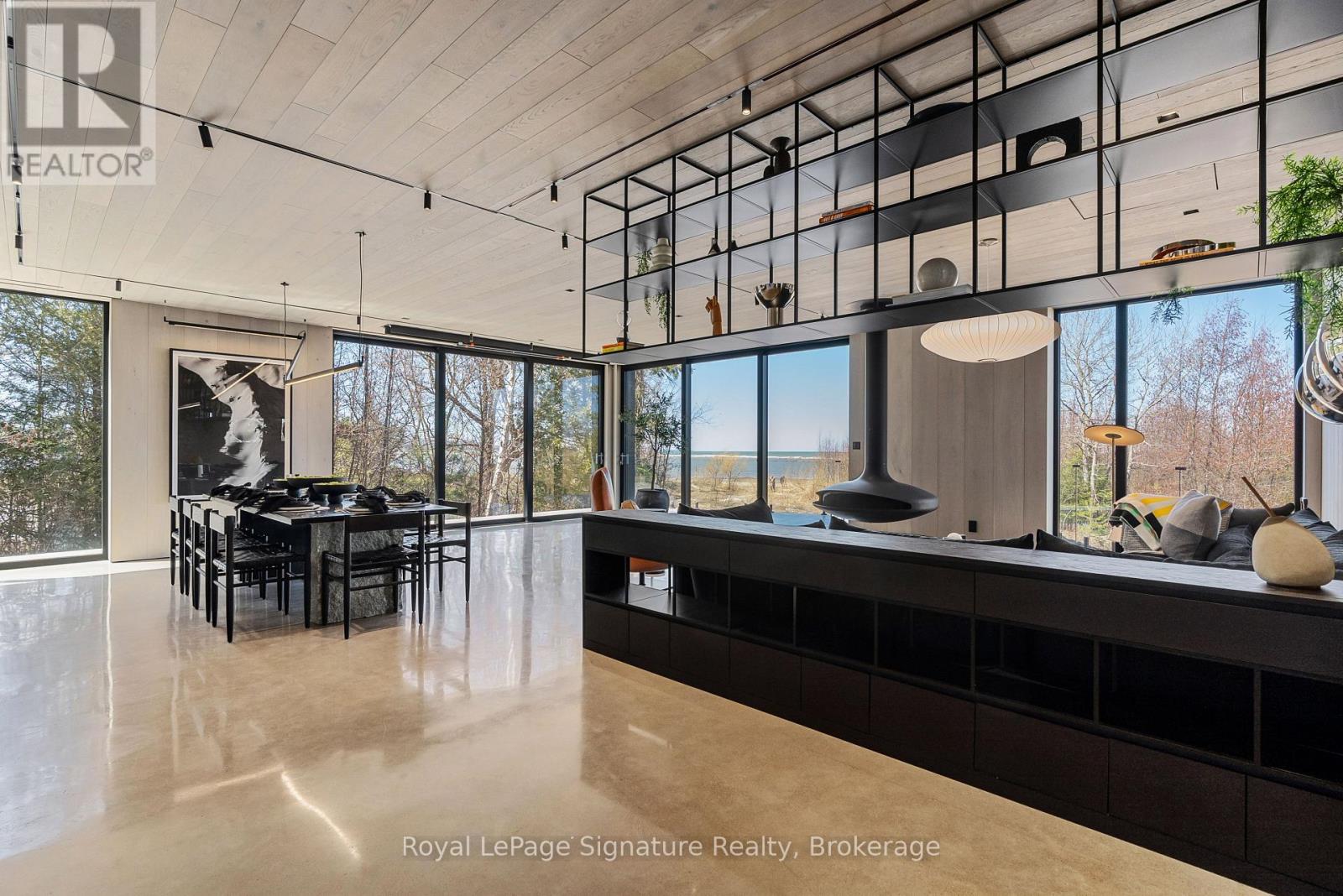 120 Sebastian Street, Blue Mountains, Ontario N0H 1J0 - Photo 8 - X12526496