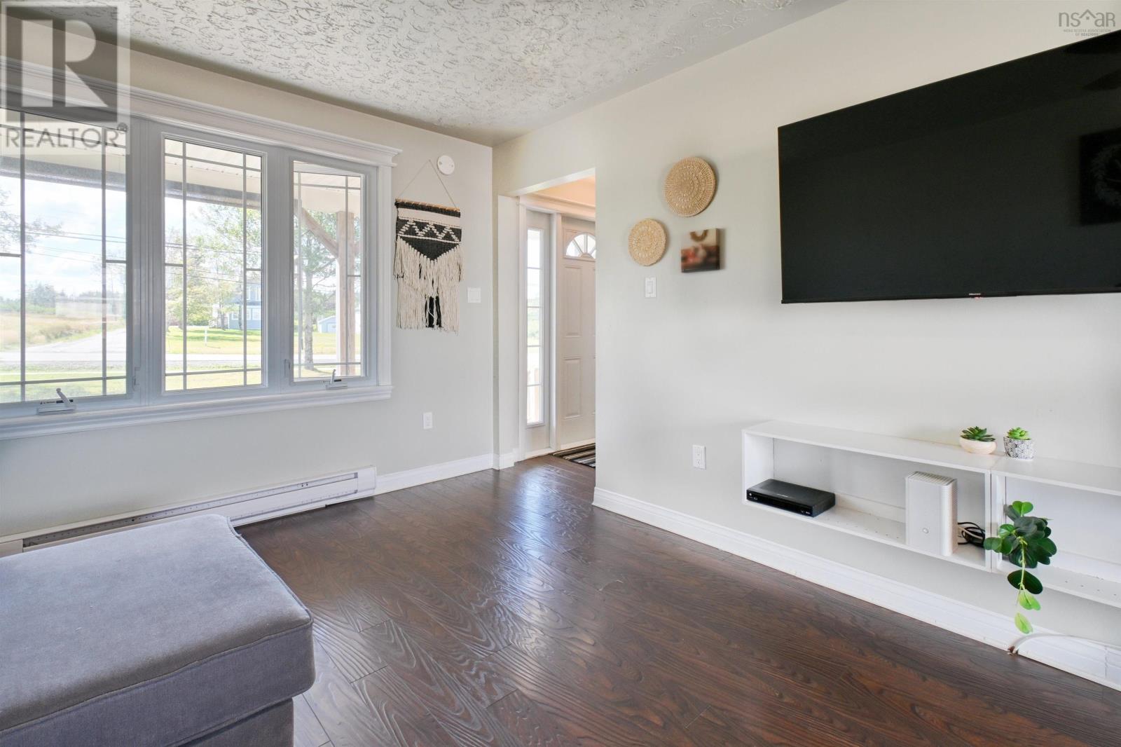 9307 Pepperell Street, St. Peter's, Nova Scotia  B0E 3B0 - Photo 12 - 202522591