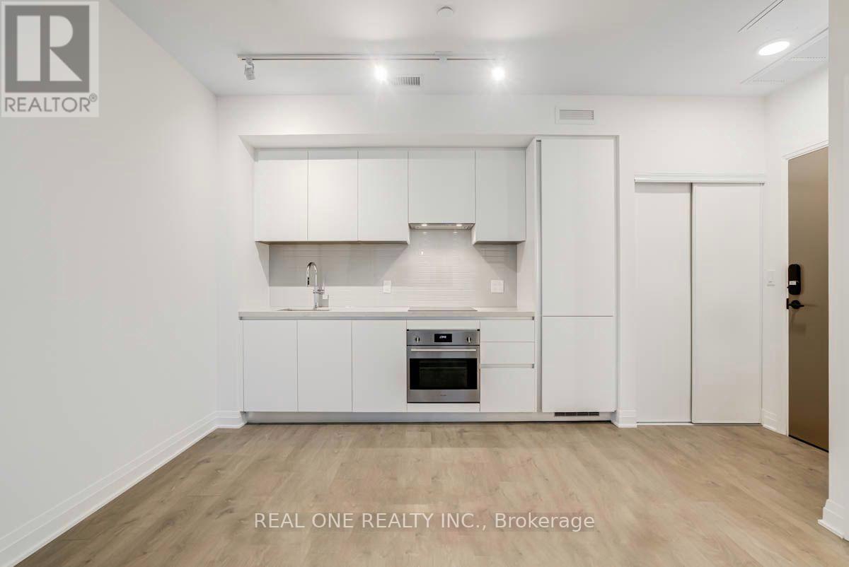 3811 - 4015 The Exchange, Mississauga, Ontario  L5B 0N9 - Photo 4 - W12526498