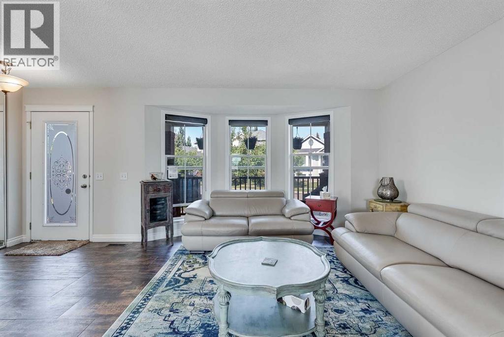 31 Inverness Grove Se, Calgary, Alberta  T2Z 3K3 - Photo 8 - A2248593